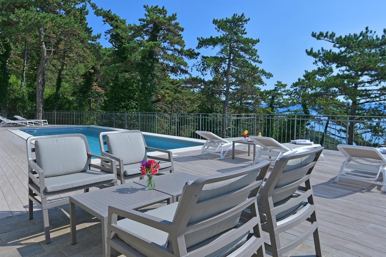 Hotel Draga Di Lovrana Exterior photo